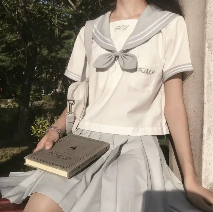 非婚不可海报